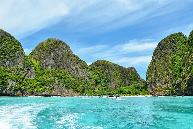 12 Islands Overnight Tour - Monkey Beach Sightseeing and Loh Mooodee Snorkeling