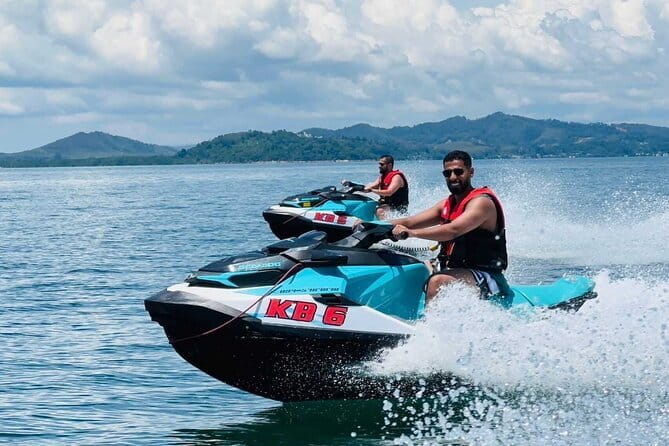 3 Fun Dives in Racha Yai and Racha Noi for Certified Divers - Meals on the Boat: Breakfast, Lunch, Snacks, and Diet Options