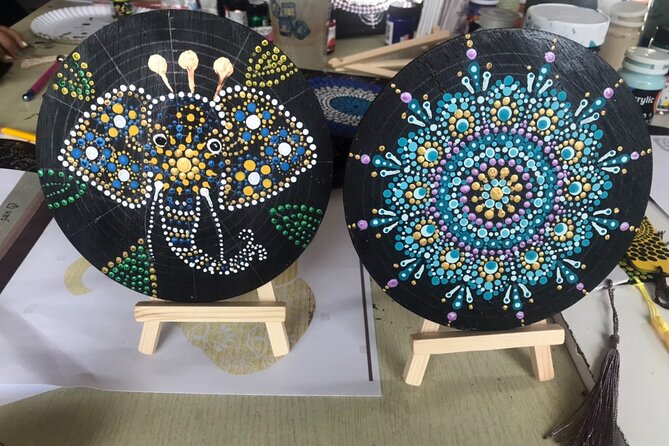 3 Hours Mandala Art Workshop Activity in Phuket - Choose your mandala style: drawing, Tibetan watercolor, or dot mandala