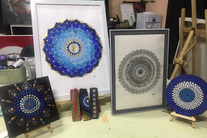 3 Hours Mandala Art Workshop Activity in Phuket - Price and value: $110.15 for a small, structured class