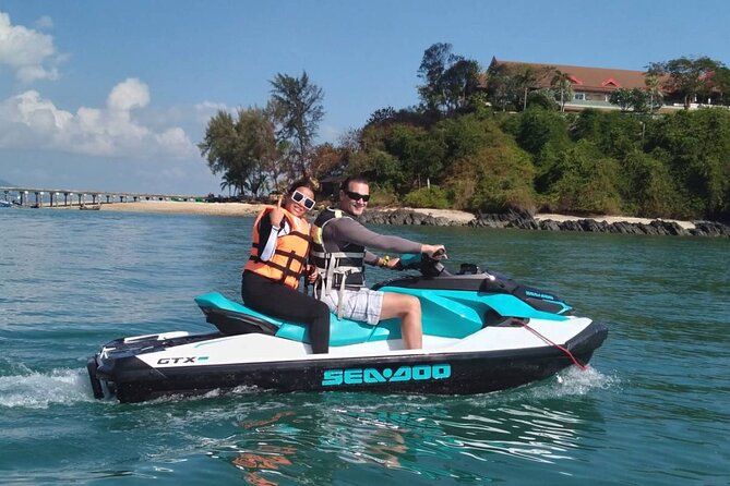 4 Hours Jet Ski Experience Hopping To 9 Islands in Phuket - Food, Water, and What You’ll Likely Actually Get