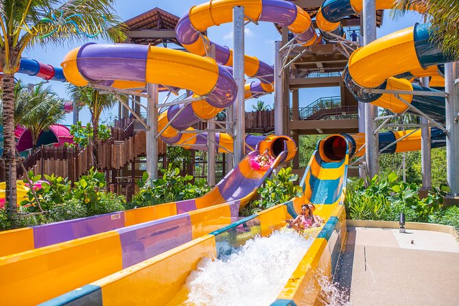 Andamanda Phuket Water Park Ticket in Phuket - What to expect on arrival: lockers, cleanliness, and staff help