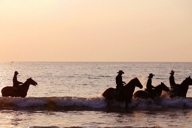 Beach Horse Riding At Sunset In Phuket - Tips to Make Your Sunset Ride Smoother