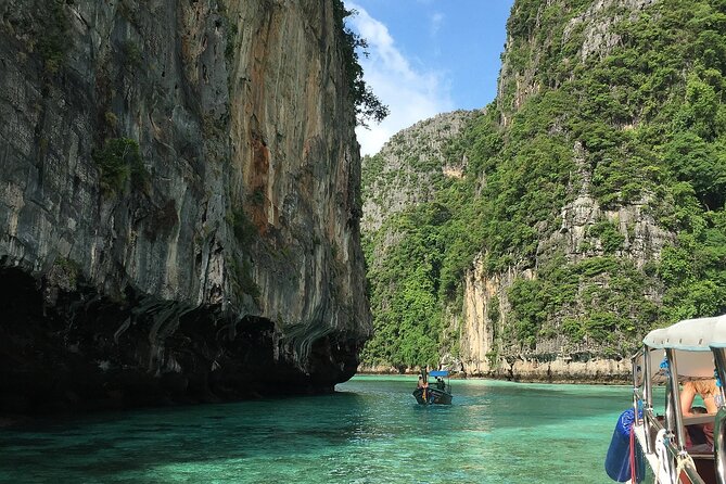 Best of Phi Phi Island Adventure Day Tour with Lunch from Phuket - Getting picked up (and not losing your morning)