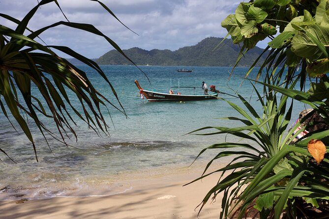 Bon Island Tour by longtail boat with Lunch - Bon Island Walking Time: Beaches, Shade, and Small Wildlife