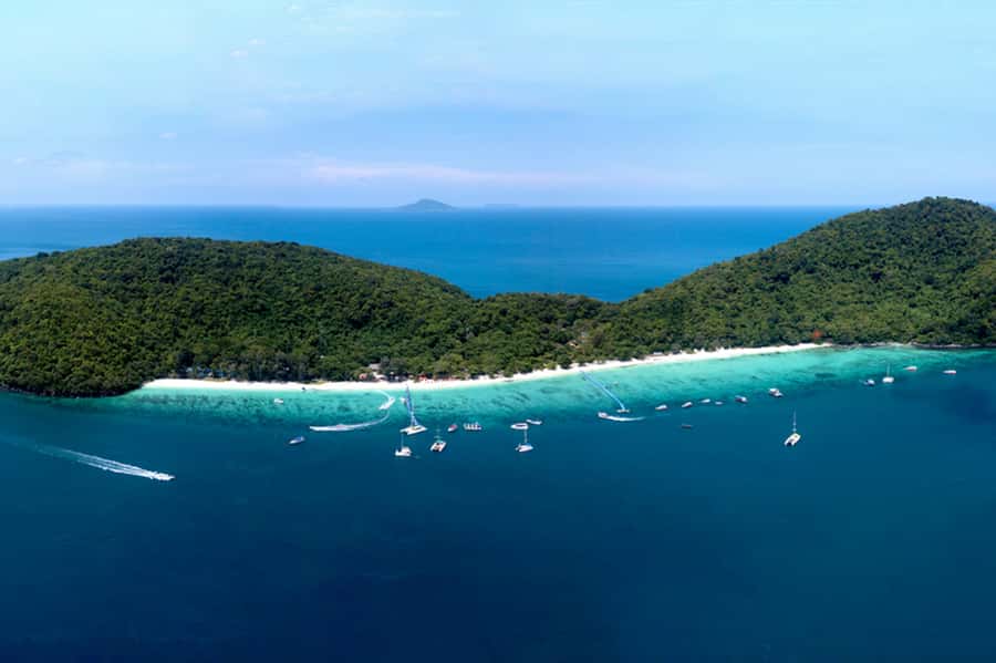 Chalong: Kahung Beach Day Trip by Speedboat & Lunch - Pickup and Communication Check Before You Go