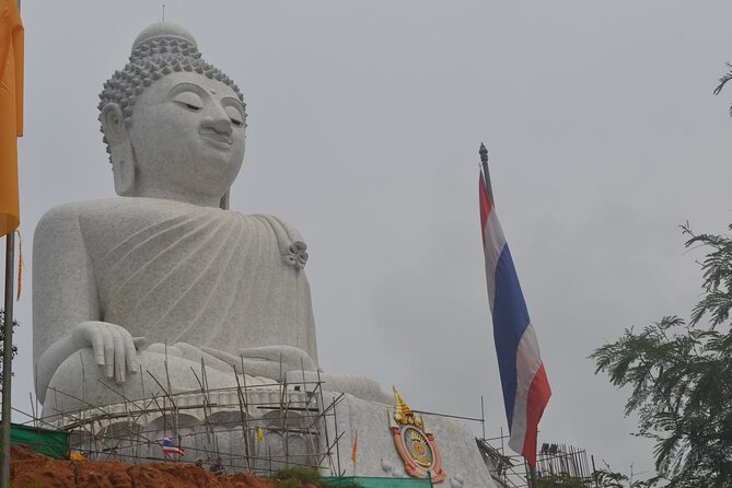 Customized Phuket Tours with Private Driver - Why A Phuket Private Driver Works So Well
