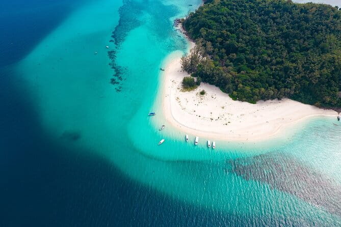 Exclusive Phi Phi, Maya Bay and Bamboo Island by Speed Boat - Phuket to Phi Phi by speed boat: how the day actually runs