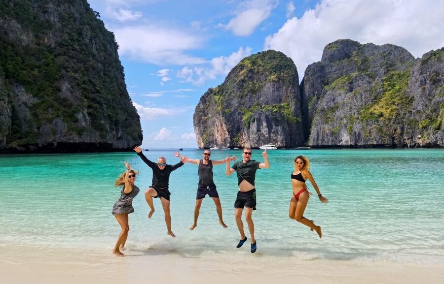 From Krabi: Phuket Transfer with Phi Phi Longtail Boat Tour - Krabi to Phuket in one day: a smarter way to move around