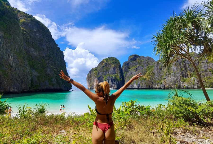 From Phuket: Day Trip to Phi Phi with Private Longtail Tour - Who should book this and who should skip it