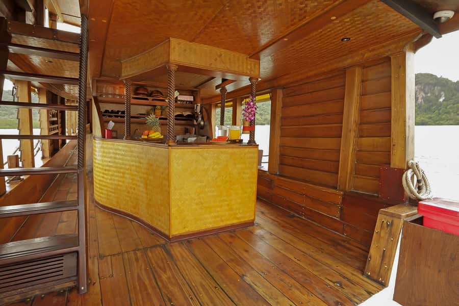 From Phuket: Full-Day Phang Nga Bay Cruise with Meals - Meeting Island Life in the Caves: How People Support Themselves