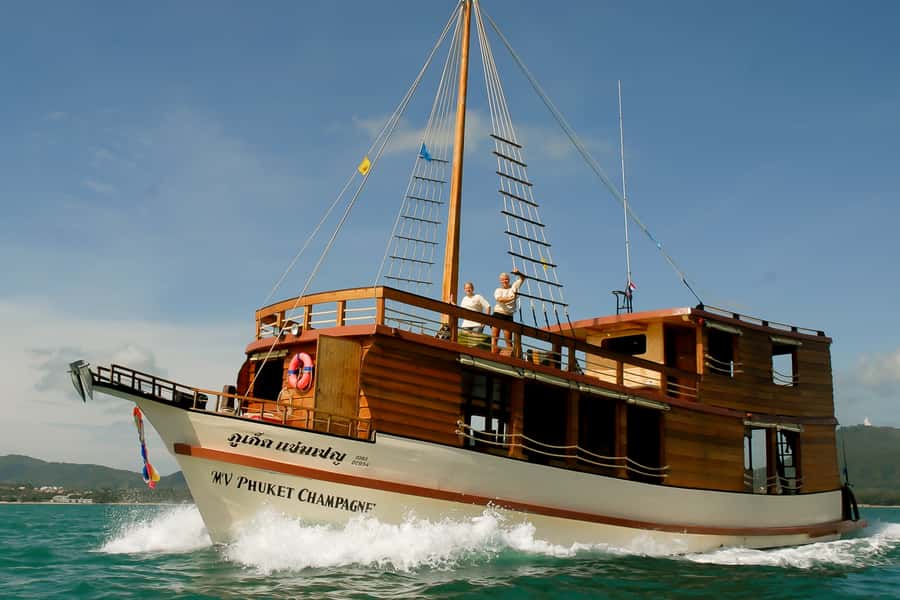 From Phuket: Full-Day Phang Nga Bay Cruise with Meals - Koh Hong Stop: Beach Break and the Lagoon Between Limestone Walls