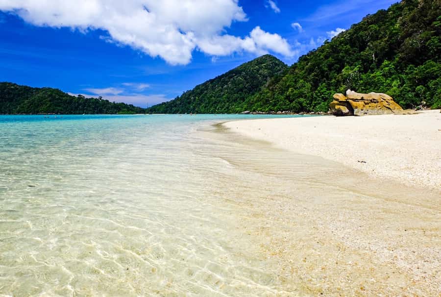 From Phuket/Khaolak: Surin Islands Snorkeling Day Trip - The Ao Mae Yai snorkeling stop: protected water, better viewing