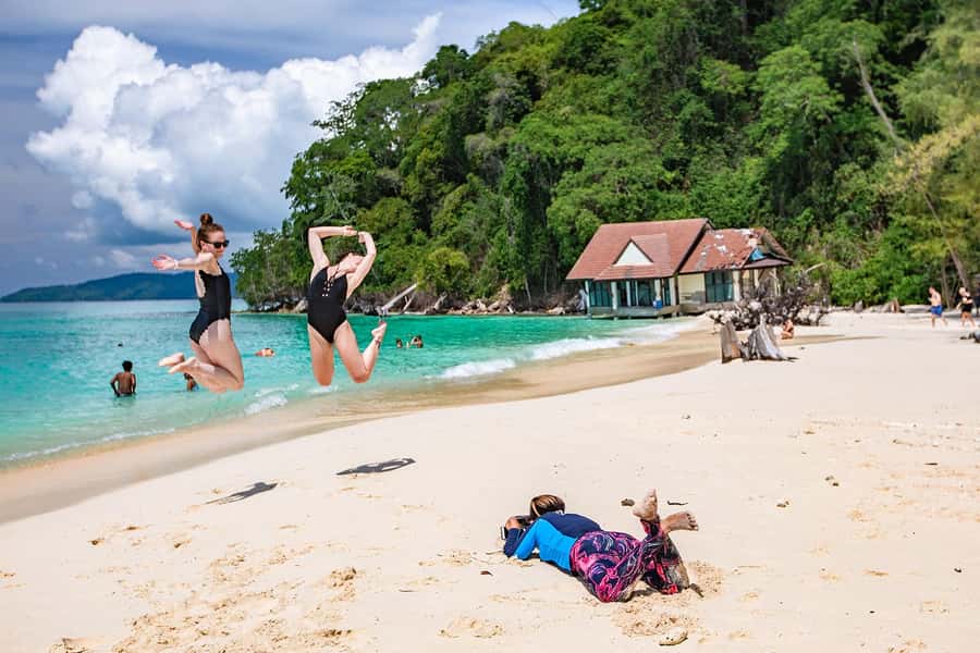 From Phuket: Lazy Snorkel & Explore at Bamboo & Phi Phi - Late-Morning Rhythm: Why This Phi Phi Day Feels Less Rushed