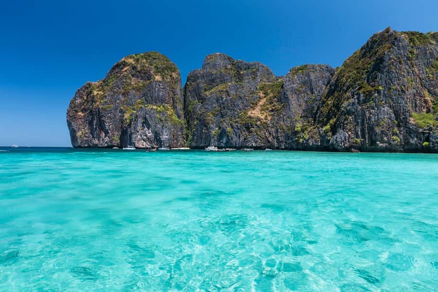 From Phuket: Phi Phi Island Dawn Tour with Lunch - Pileh Lagoon: swimming among limestone cliffs