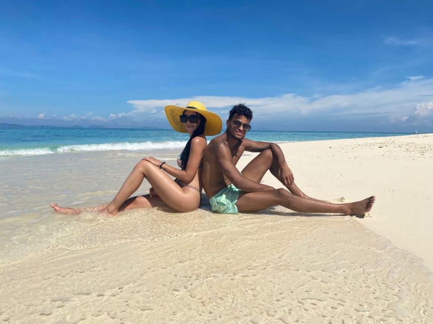 From Phuket: Phi Phi Islands Speedboat Trip & Lunch - Bamboo Island: white sand time plus shallow reef calm