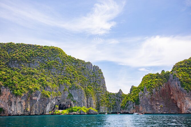 From Phuket: Phi Phi, Maya Bay & Khai Islands Speedboat Tour - Should you book this Phi Phi, Maya Bay & Khai islands speedboat tour?