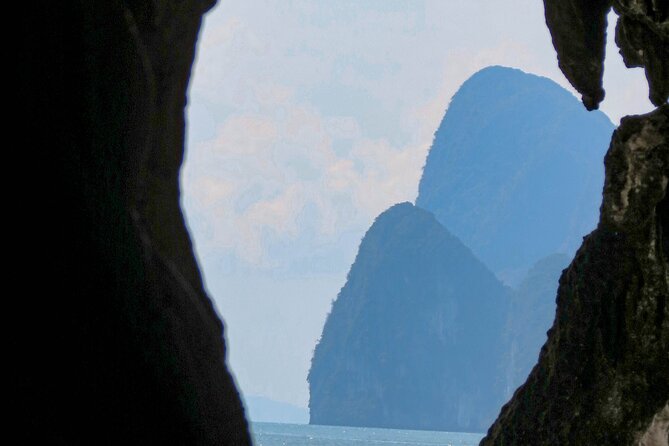 Full-Day Private James Bond Island Speedboat Charter by V.Marine Tour - James Bond Island and Khao Ping Gan: what to expect at the movie-famous stop