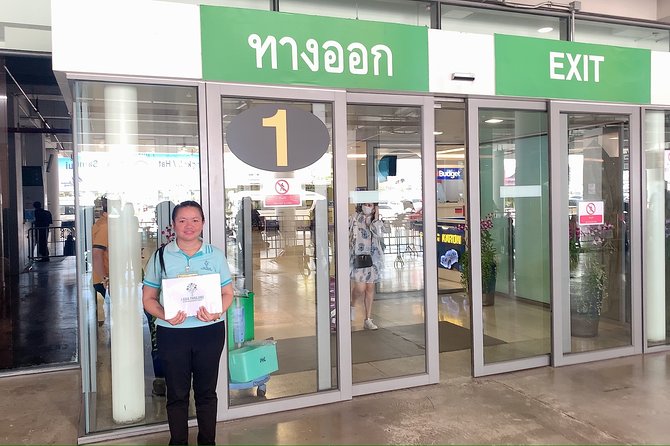Hassle-Free Phuket Airport Transfer by Private Minivan - Door-to-door Phuket transfer without the taxi lineup drama