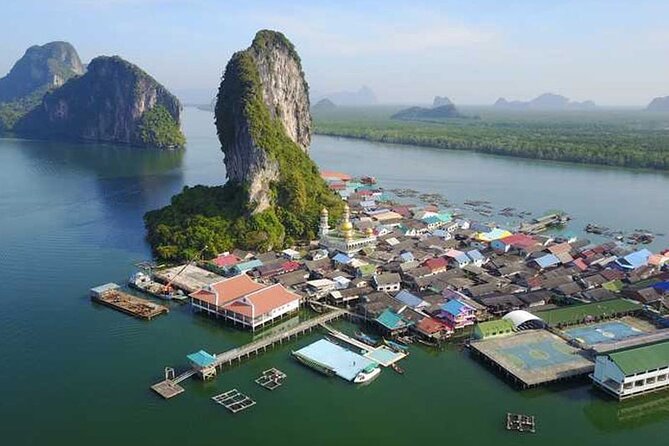 James Bond Island Premium Trip by Speed Boat - Koh Panak Cave sea-cave canoeing: close-up and hands-on