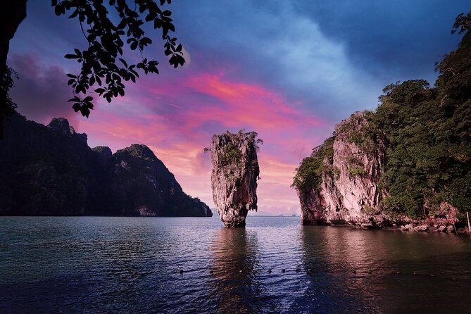James Bond Twilight Sea Canoe and Glowing Plankton from Phuket - Ao Phang Nga by Canoe: what you’re really booking