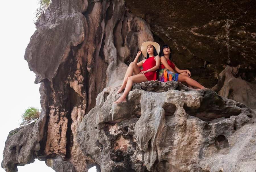 Khaolak: James Bond Island Kayak Tour with Snorkeling &Lunch - Khai Islands beaches and snorkeling: the clearest water time
