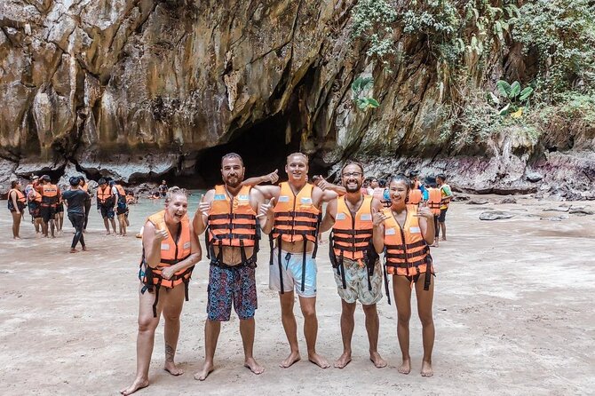 Koh Ngai, Koh Mook and Koh Kradan Private Boat Tour - Stop 5: Koh Kradan’s coral-by-the-shore beaches and picnic lunch