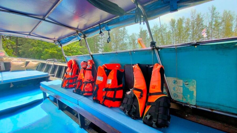 Krabi: Private Luxury Long-Tail Boat to Hong Island - Key Points at a Glance