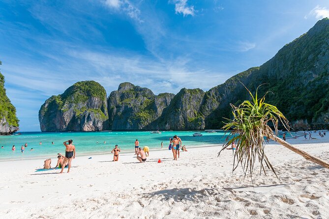Maya Bay, Phi Phi & Bamboo Island Premium Trip by Seastar From Phuket - Maya Bay and The Beach filming spot: why the timing matters