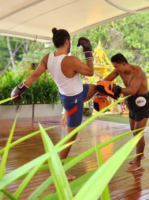Muay Thai Boxing Class for Beginners - Timing and Logistics: Getting There Ready at 11:30 AM