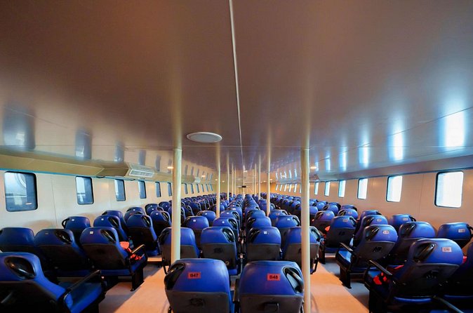 One Way Phi Phi Island Cruise with Normal Seats to/from Phuket - The 2-hour cruise: what you’ll actually do on the water