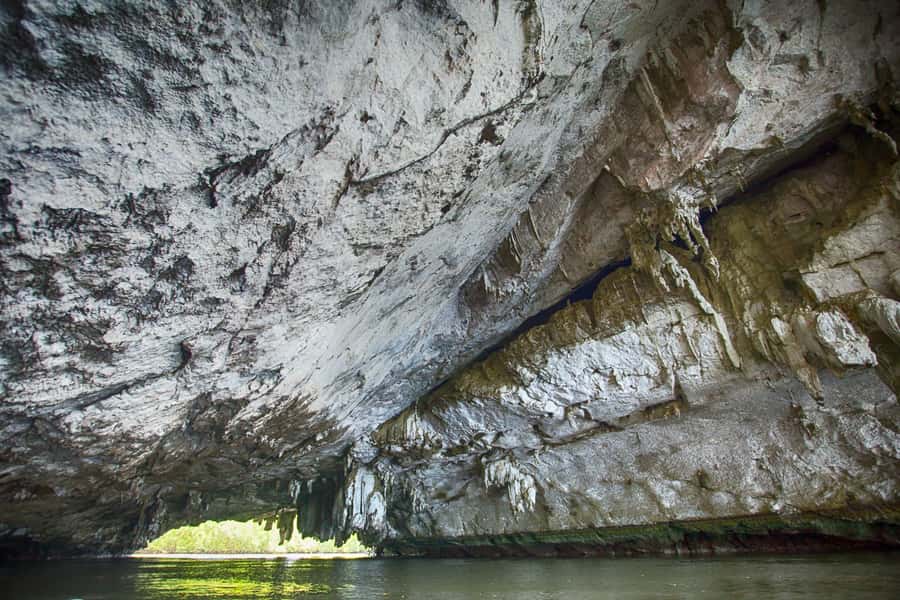 Phang Nga Bay: Early Bird James Bond & Beyond Tour - Ko Naka Noi and final beach time: the payoff after action