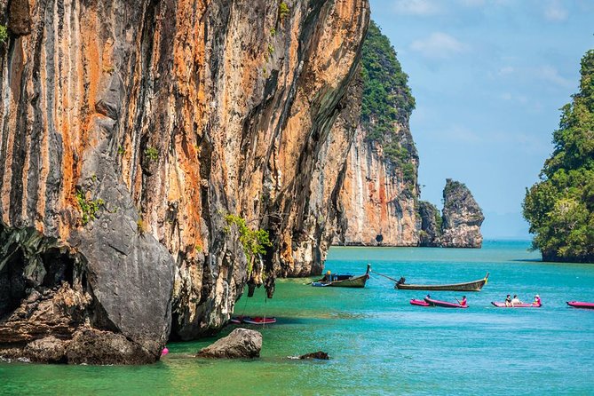 Phang Nga Bay (James Bond Island) & Monkey Cave · by Long tail Boat - Why longtail boats make Phang Nga Bay feel different