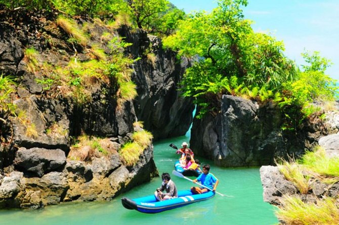 Phang Nga Bay (James Bond Island) & Monkey Cave · by Long tail Boat - Panyi/Panyee village lunch: practical comfort mid-day