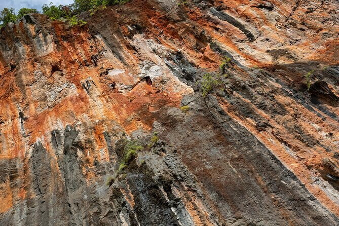 Phang Nga Bay, Samet Nangshe and James Bond Kayak tour - Getting out to James Bond Island early: famous scenery without the worst crowds