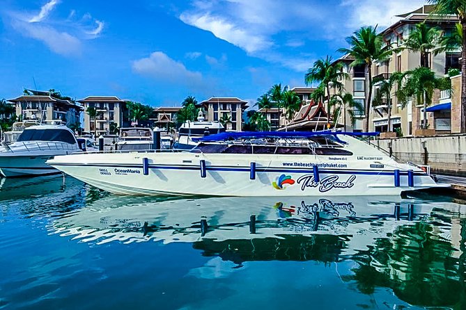 Phi Phi 6: Amazing trip by speedboat, start at Sunrise - Guides and group vibe: what makes the day feel organized