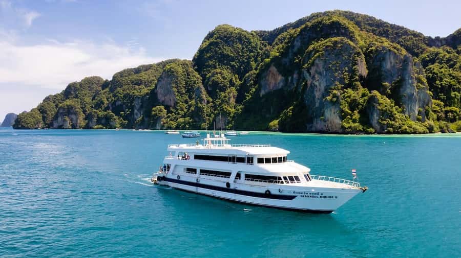 Phi Phi Island Highlights: Cruise, Snorkel & Buffet Lunch - Maya Bay: the quick look that still feels worth it