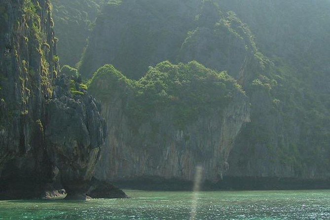 Phi Phi Island Tour by Big Boat by Royal Jet Cruiser (First Class) - Maya Bay and the question of how much time you’ll get