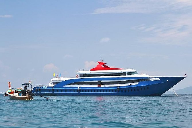 Phi Phi Island Tour by Big Boat by Royal Jet Cruiser (First Class) - Phi Phi Don: Long Beach time, swimming, and a buffet you don’t have to hunt for