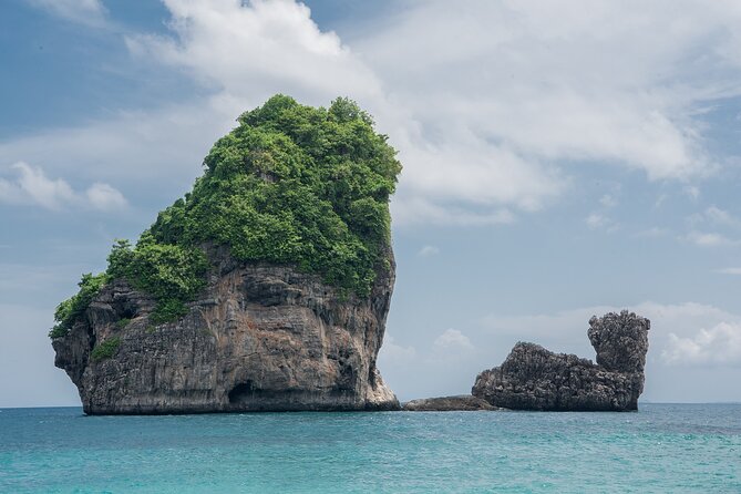 Phi Phi Islands and Khai Island Day Tour from Phuket by Speedboat - Loh Samah Bay and why it’s a smart snorkeling choice