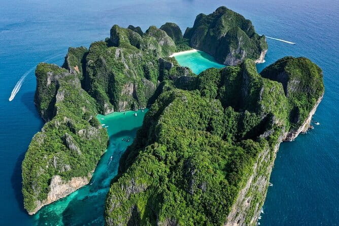 Phi Phi Islands Private Luxury Tour - Monkey Beach: quick macaque encounters (and a snack warning)