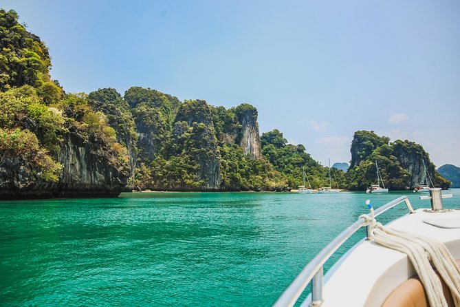 Phi Phi Islands PRIVATE SPEEDBOAT TOUR - Phi Phi Don lunch on Koh Phi Phi Don, then Monkey Beach and Khai Nai