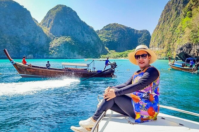 Phi Phi & Khai Islands Speedboat Tour from Phuket with Snorkeling - Speedboat day logistics: time on the sea, guide help, and group size