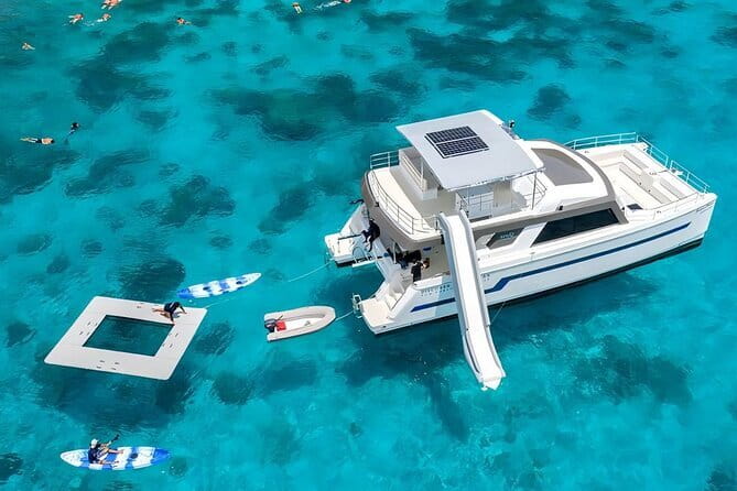Phi Phi Maya and Maithon by Indigo Luxury Catamaran in Phuket - Key points at a glance