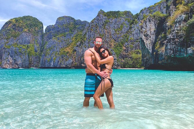 PHI PHI & MAYA & BAMBOO Premium Catamaran Max 28 pax - Phuket pickup, Boat Lagoon timing, and how the day flows