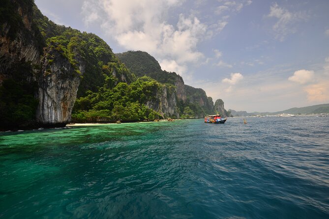 Phi Phi, Maya Bay, & Khai Islands Premium Trip from Phuket - Stop 2: Maya Bay for that postcard view (and the ticket note)