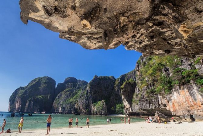 Phi Phi Sunrise Premium Tour - Maya Bay View Time: Photos Before the Heaviest Rush