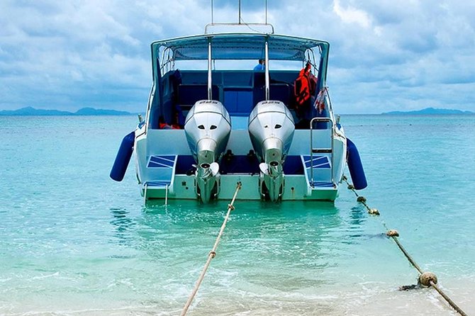 Phi Phi Sunrise Premium Tour - Lunch and Drinks: The Included Thai Buffet Advantage