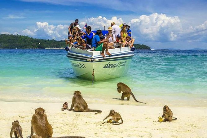 Phi Phi Sunrise Premium Tour - Royal Phuket Marina: Breakfast, Check-In, and a Clean Start