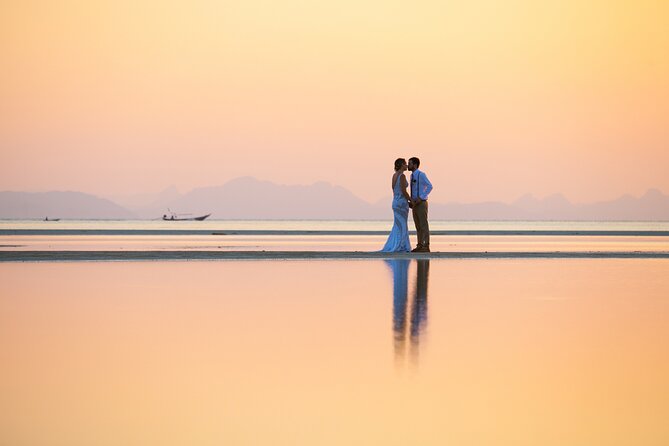 Photographer for wedding in all location of Thailand - Costs and value: what $1,562.15 per group really covers